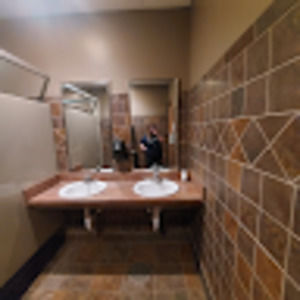 Meet your Posher, Elsie